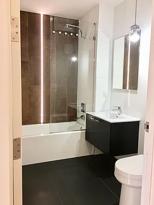 Rented by Manhattan Management LLC | media 23