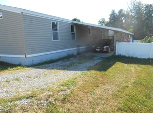 970 Patricia Rd, Zanesville, OH 43701