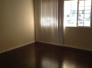 8022 Ranchito Ave, Panorama City, CA 91402