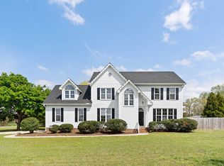 5745 Spence Farm Rd, Holly Springs, NC 27540