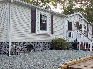 7415 Carver Rd, Gainesville, VA 20155