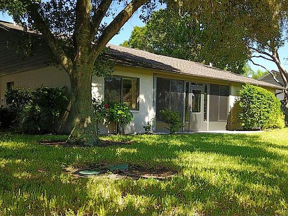 3rd image of 440 Cypress Forest Dr
