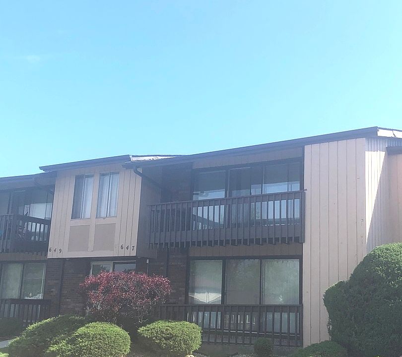 1st image of 647 E 194th St