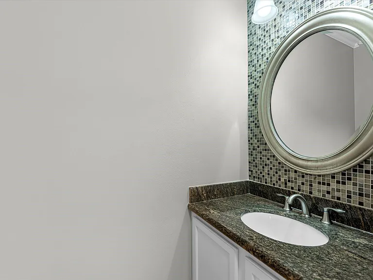 4241 Mountain Peak Way — Photo 16