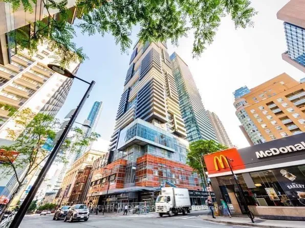 7 Grenville St, Toronto, ON