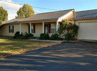 66 Cessna Cir, Winchester, TN 37398