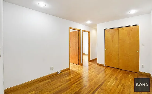 Rented by Bond New York | media 18