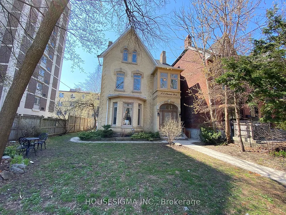 104 Pembroke St #1