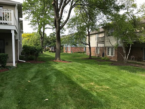 3rd image of 1519 Harbour Ct #A2