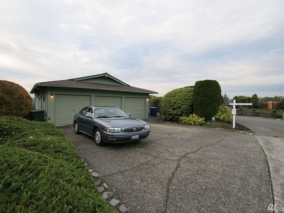 1st image of 4407 134th Pl SE