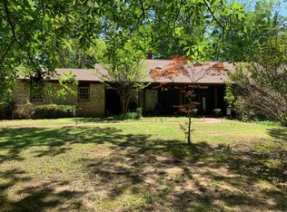 134 Bensberg Rd, Camden, AR 71701
