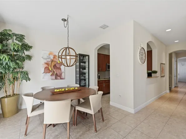 6982 Julia Gardens Drive, Coconut Creek, FL 33073