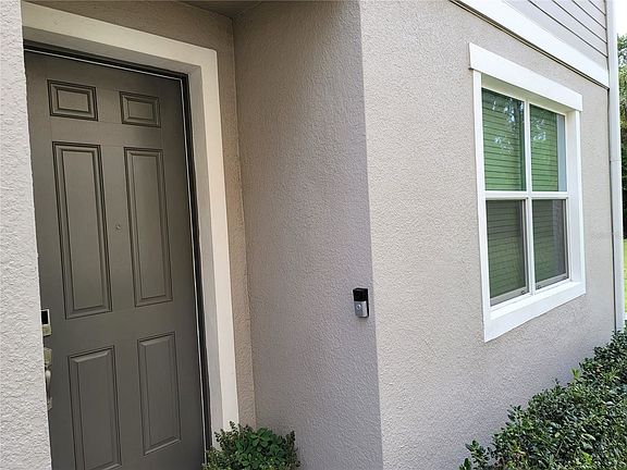 4th image of 1292 E 10th St