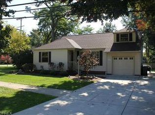 30813 Walker Rd, Bay Village, OH 44140