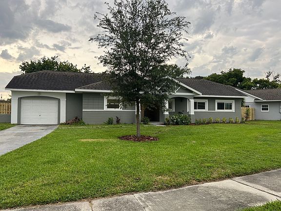 3rd image of 8223 Le Mesa St