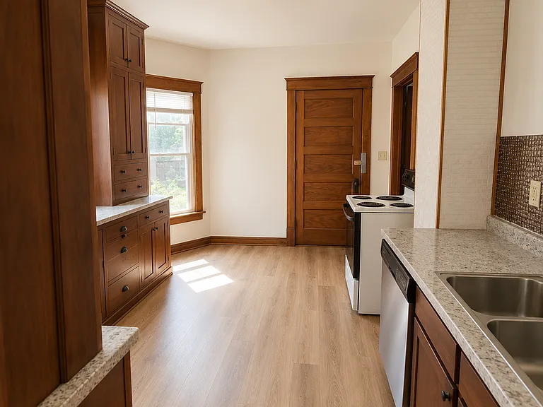 351 W James St — Photo 5