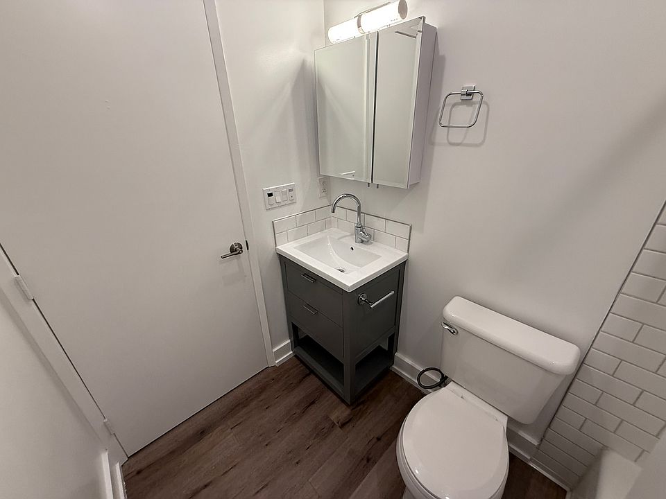 1st image of 4050 Bemis St APT 3