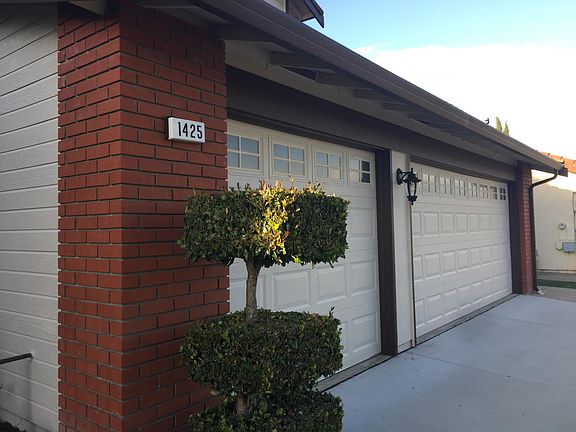 3-Car Garage