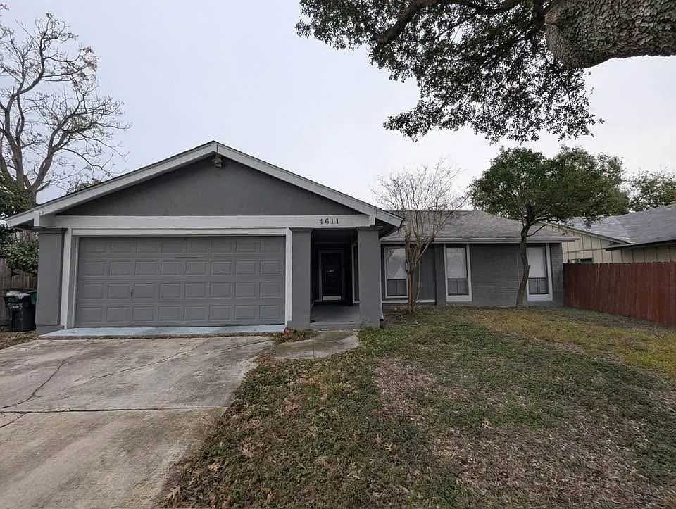 3 bed, 1610 sqft, $2,200 — Photo 1