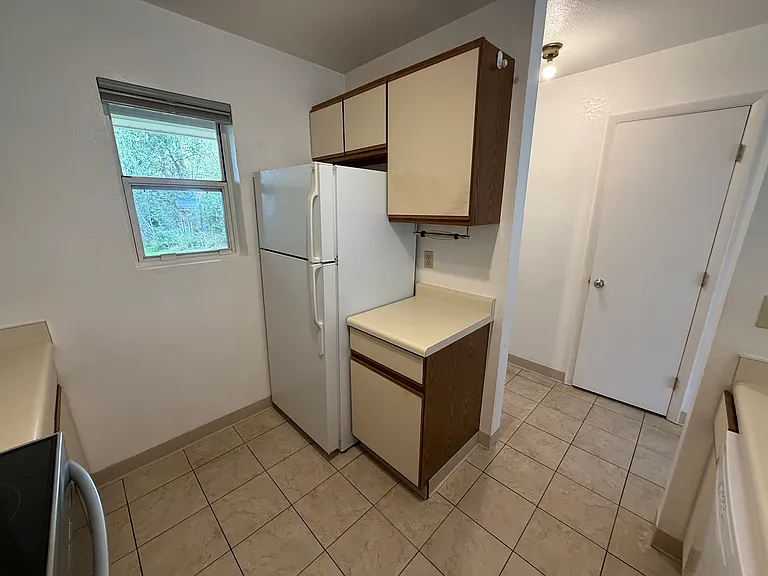 405 Park Ave #F-2 — Photo 17