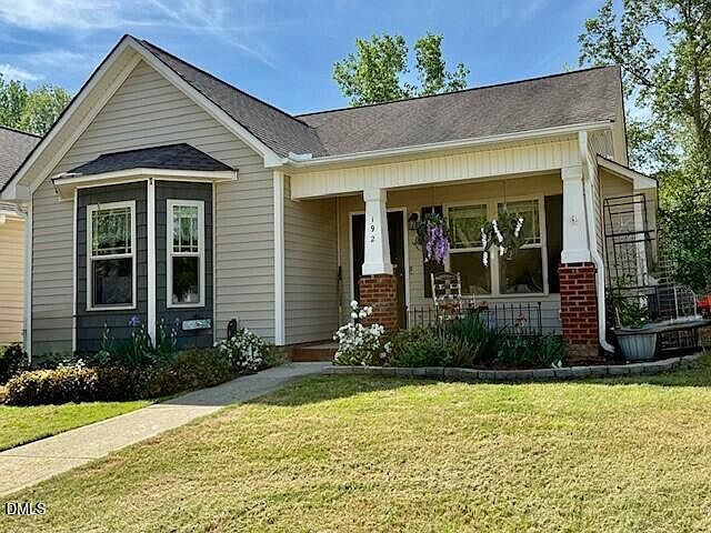 1st image of 192 E Moss Creek Dr