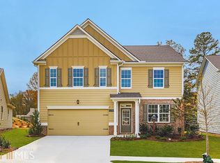 6840 Lake Overlook Ln, Flowery Branch, GA 30542