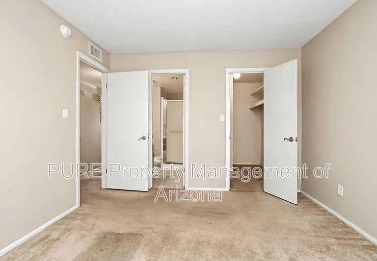 1224 E Evergreen St #102 — Photo 20