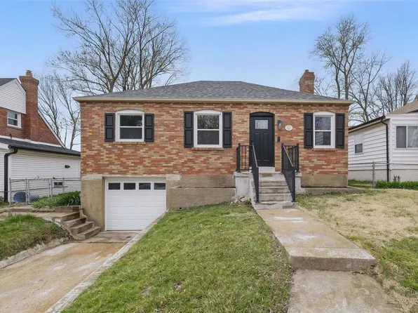 2827 Dunkirk Dr, Saint Louis, MO 63119