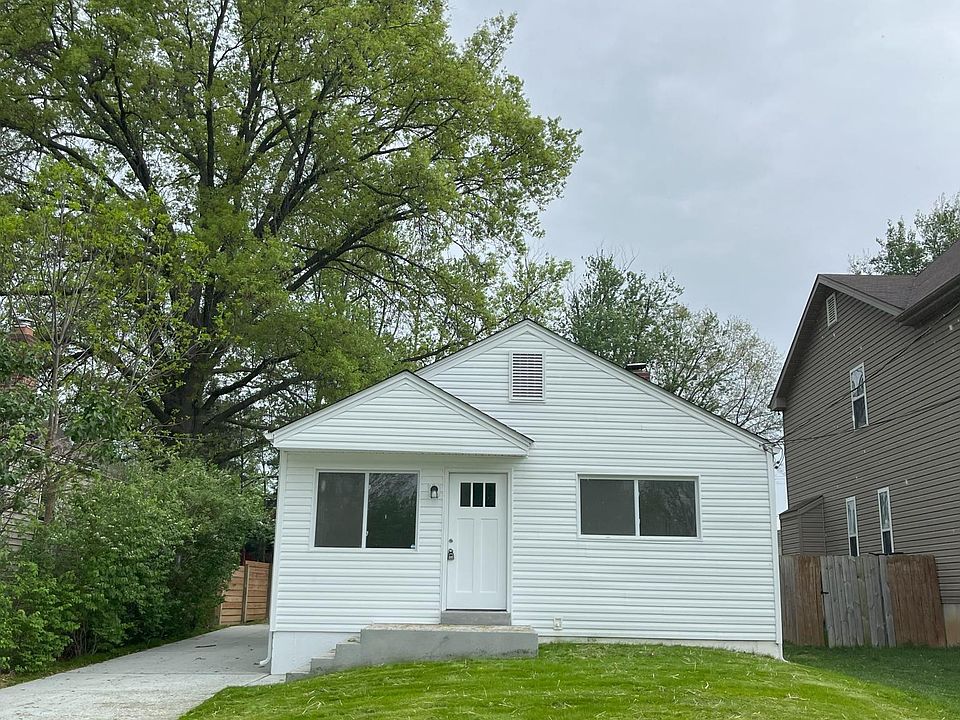1st image of 260 Monica Dr