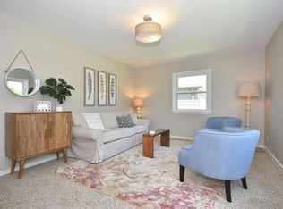 6949 N Range Line Rd, Glendale, WI 53209