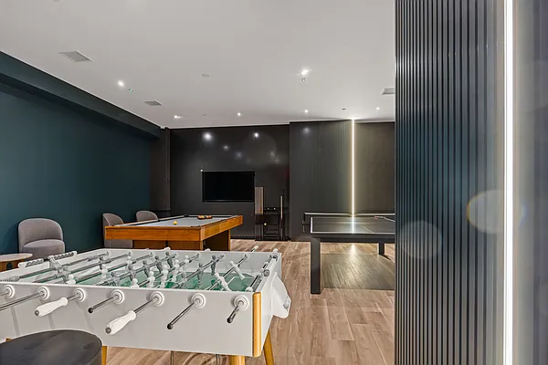 Rented by EXR | media 34