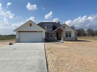 10335 Whiskey River Rd, Bryan, TX 77807