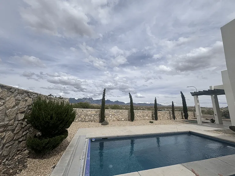 4402 La Cienaga Pl — Photo 26