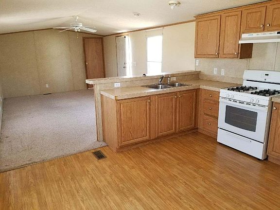 2nd image of 2900 Grand Ave Lot 288