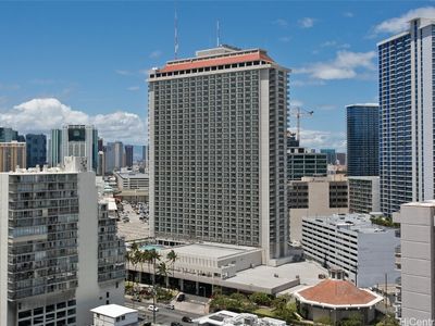 410 Atkinson Dr #1323, Honolulu, HI, 96814