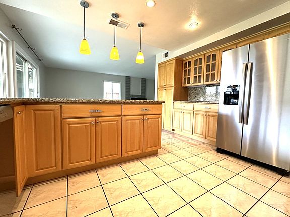 5th image of 14836 Satanas St