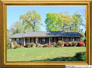 1728 Merryvale Rd, Vestavia Hills, AL 35216