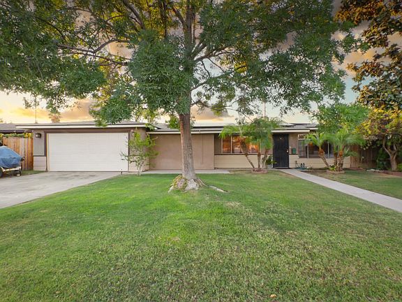 3rd image of 2608 Rex Ave