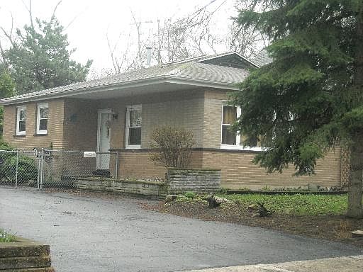 1st image of 5257 W Benton Ave