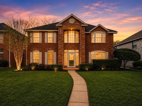 2829 Panorama Dr, Carrollton, TX 75007