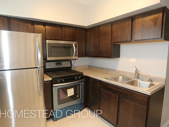 2nd image of 2006 W Birchwood Ave APT 3