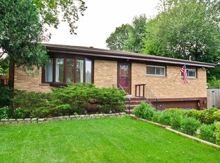 33194 N Mill Rd, Grayslake, IL 60030