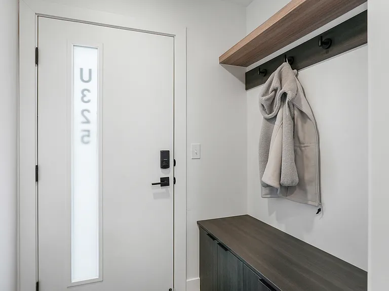 86 W Iko Ave #U325 — Photo 23