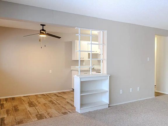 4th image of 11045 126th St NW #1564972