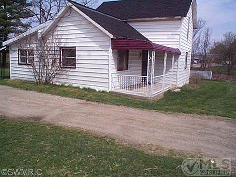2nd image of 21545 Northland Dr
