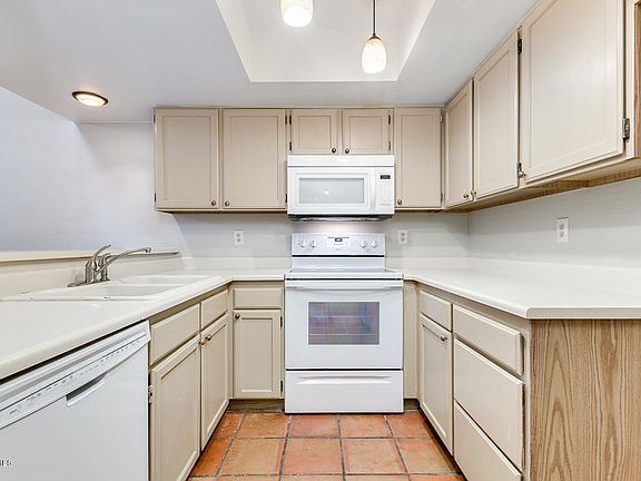 4th image of 15419 N Central Ave