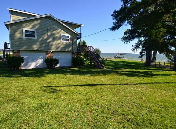 3rd image of 41 Lakeview Shores Dr