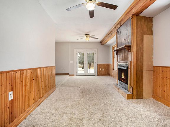 5th image of 1093 Orchard Dr