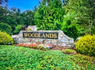 841 Ledgewood Way #841, Clinton, MA 01510