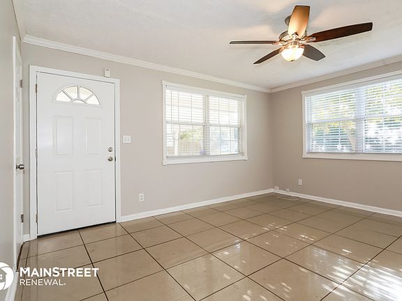 5th image of 3616 Frye Ave W